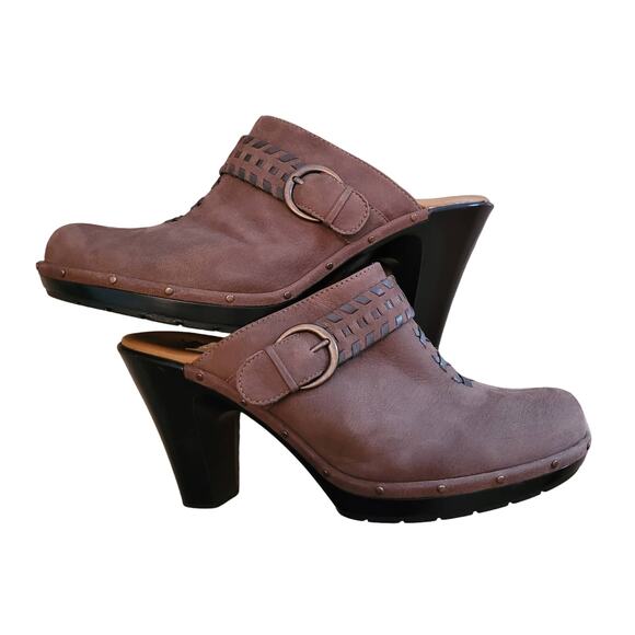 Sofft Brown Suede Buckle Accent Bohemian Mules Sz 9.5 - Picture 1 of 10